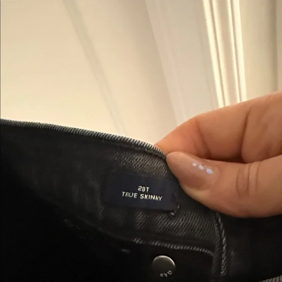 GAP High-Rise Women’s True Skinny Jeans in Washed Black 28 Tall - Picture 3 of 5